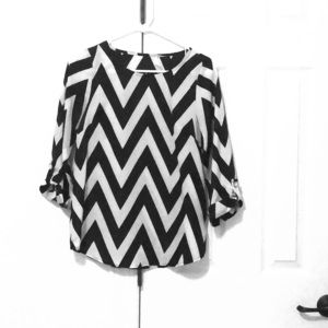 Black & white zig zag Blouse